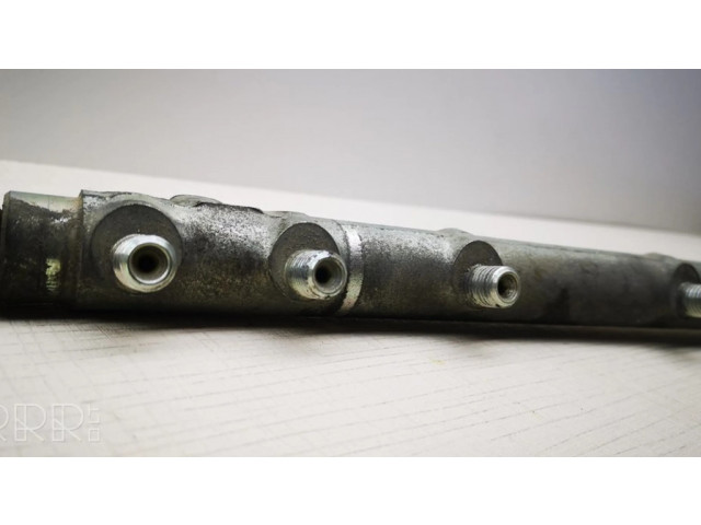 Топливная рампа A6130700195   Mercedes-Benz E W212 1.8 