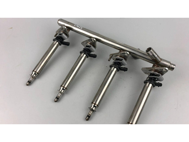 Vstřikovač A2640701000, A26407807 Mercedes-Benz C W205 pro benzínový / Электричество motor 1.5