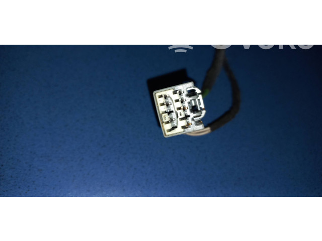 Зеркало электрическое        Volvo S80  1999 - 2003 года   