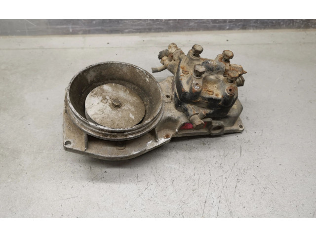 Vstřikovací lišta 0438120162, 049133353S Volkswagen Golf I