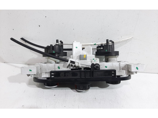 Модуль блока управления кондиционером 5P3743000   Dacia Lodgy