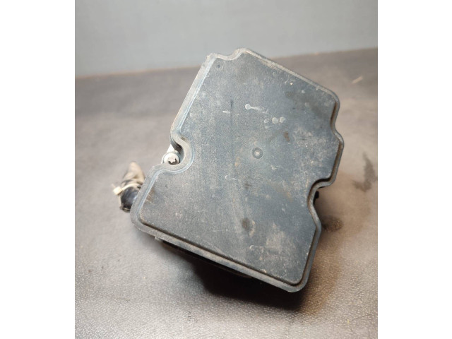 Блок АБС 2265106452   Subaru  Forester SJ  2013 - 2018 года