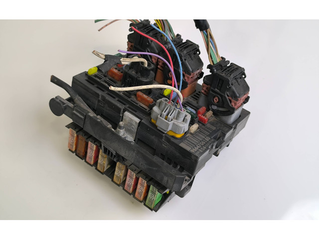   Pojistková skříňka 9664706180   Citroen Berlingo 2009