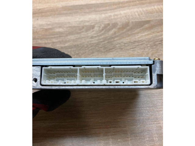 Блок управления двигателем Блок управления RF3F18881C, 2758005072   Mazda 323 F