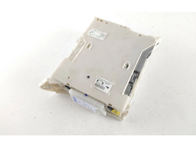 Pojistková skříňka 8273030274, 20500W Lexus GS 300 350 430 450H 2008