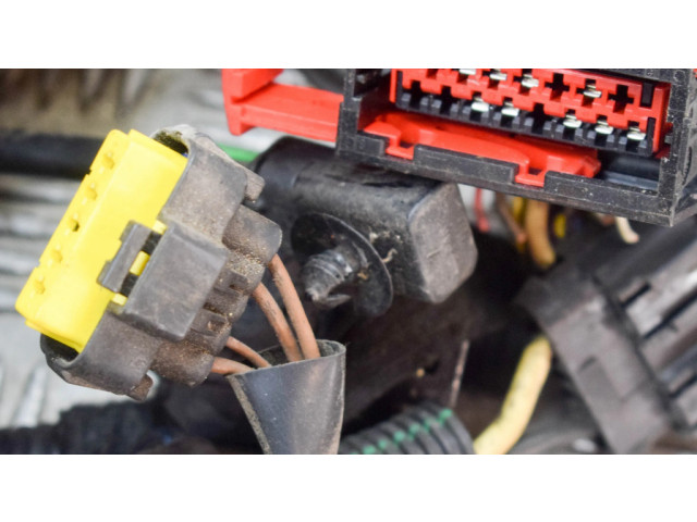 Блок предохранителей  9643498880, T118470003   Citroen C3 Pluriel    