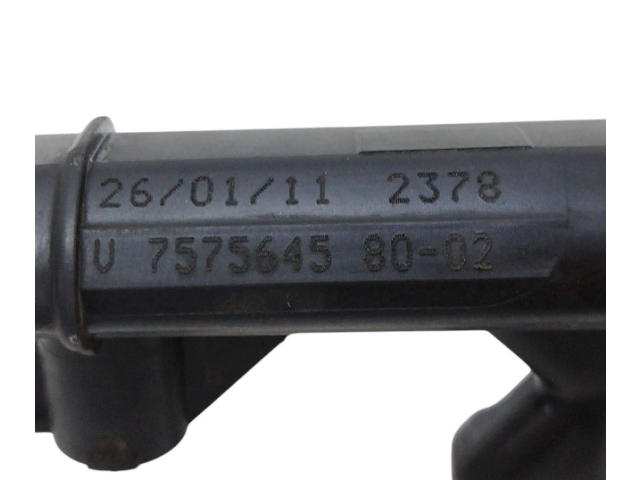 Топливная рампа 7575645   Peugeot 5008   для двигателя 5FS