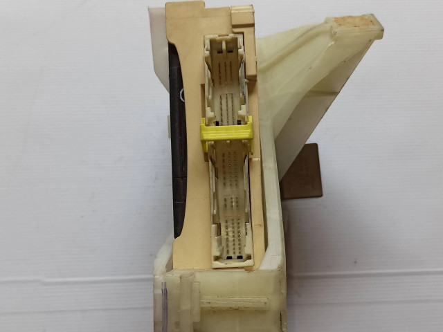 Блок комфорта 8922108070, TN2380008291   Toyota Sienna XL30 III   