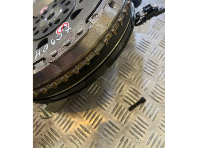 Генератор 31473617 Volvo XC90