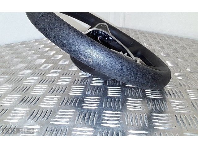 Руль Dacia Logan II  2012 - 2020 года 484005093R      