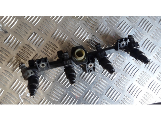 Комплект форсунок 7700868573, 866313 Renault Clio I для бензинового двигателя 1.6