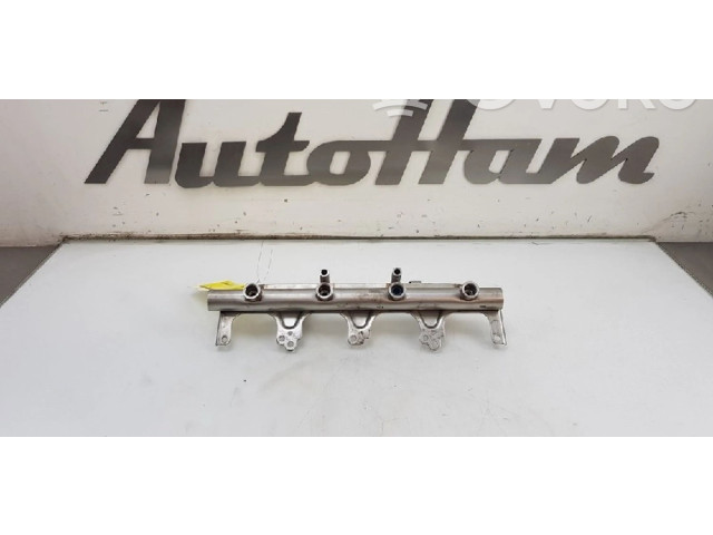 Топливная рампа 06F133317G, 06F133317G   Audi TT TTS Mk2   для двигателя BWA