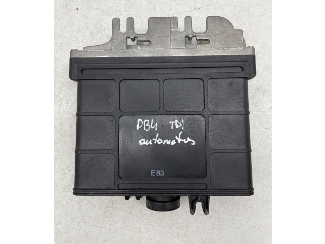 Блок управления коробкой передач 01M927733G, 5DG00765108   Volkswagen PASSAT B4