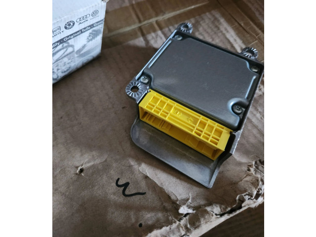 Блок подушек безопасности 1C0909605, 03050815   Skoda Octavia Mk1 (1U)