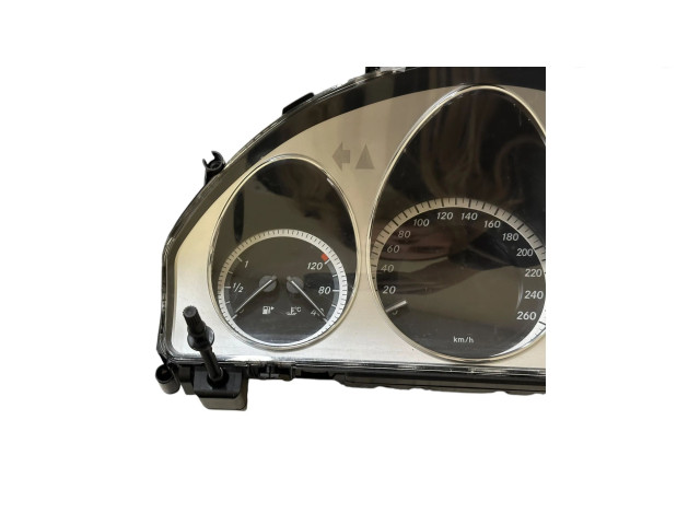 Přístrojová deska Mercedes-Benz C W204 2013 A2044402611, A2049003802