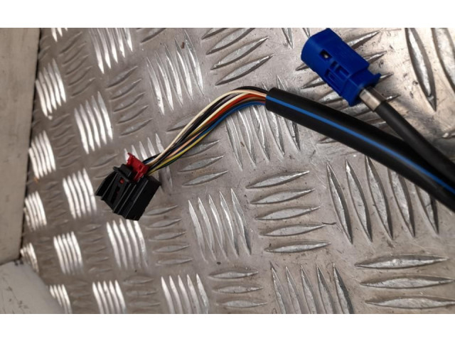 Zpětné zrcátko  Audi Q7 4M 2017  4M1857409L, E1041367  