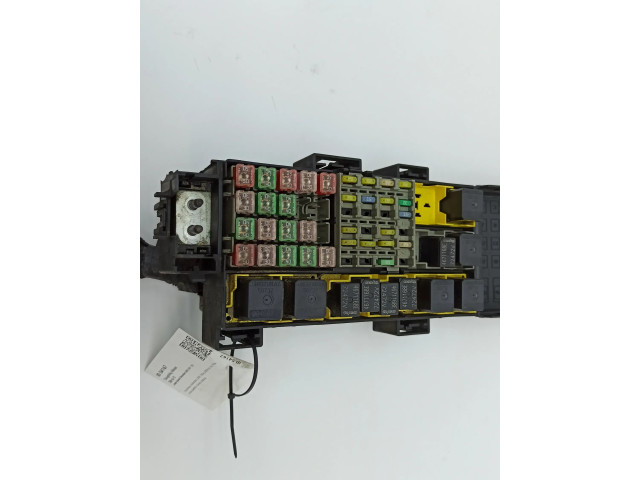 Блок предохранителей 56048661AG, AGGS094842864 Jeep Grand Cherokee (WK)