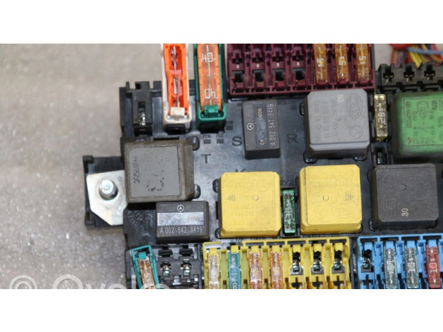   Pojistková skříňka 2469067100   Mercedes-Benz A W176 2012