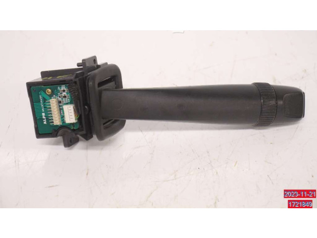 Ручка стеклоочистителей 31268580, 03W15A Volvo S80