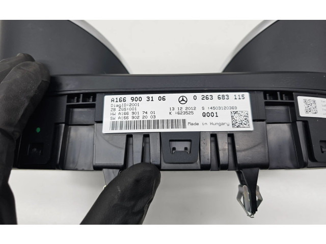 Панель приборов A1669003106, A1669017401   Mercedes-Benz GL X166       