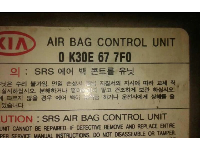 Блок подушек безопасности 0K30E677F0, CENTRALITAAIRBAG   KIA Rio