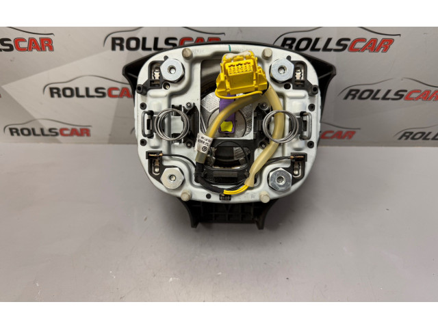 Подушка безопасности водителя 2K0880201, 61982050B   Volkswagen Caddy