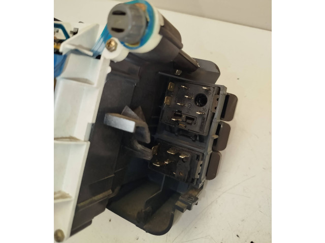 Přístrojová deska Audi 80 90 B2 1984 81117331, LEDZU