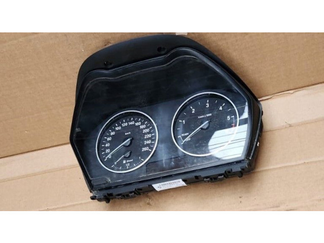 Přístrojová deska BMW 1 F20 F21 2012 9283277