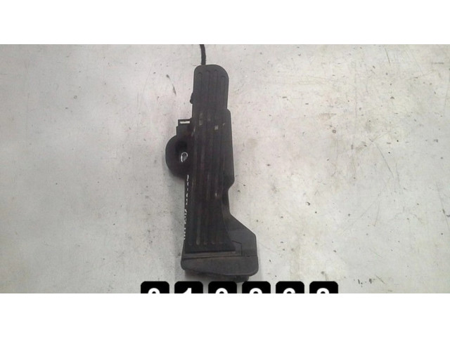 Педаль акселератора