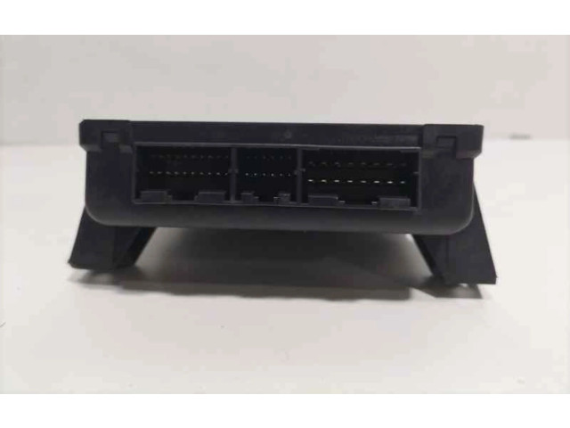 Блок предохранителей AMR3358, 82214 Land Rover Range Rover P38A