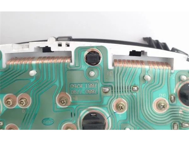 Přístrojová deska KIA Carnival 2003 0K52A55430