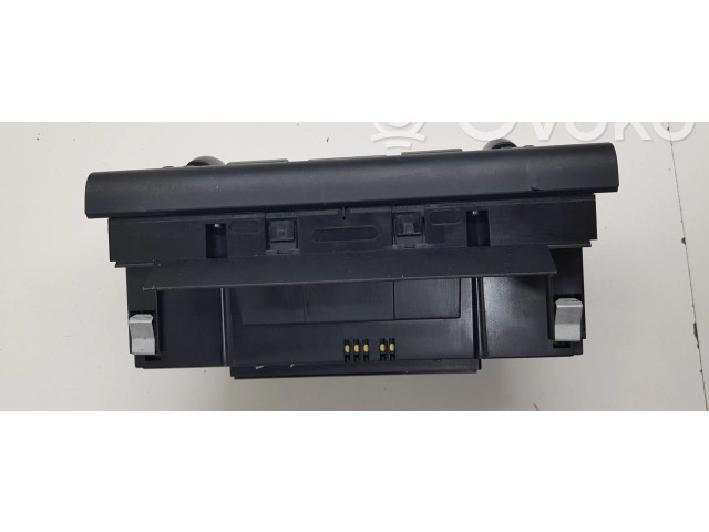 Блок управления климат-контролем 8P0820043J   Audi A3 S3 8P