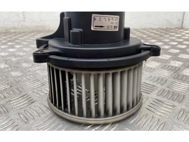 Вентилятор печки KIA Sorento