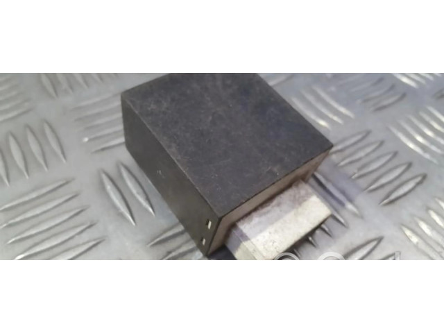 Блок управления GB4467820A Mazda 626