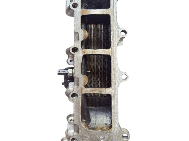 Интеркулер M160739B, EAC42200 Volkswagen Golf VII