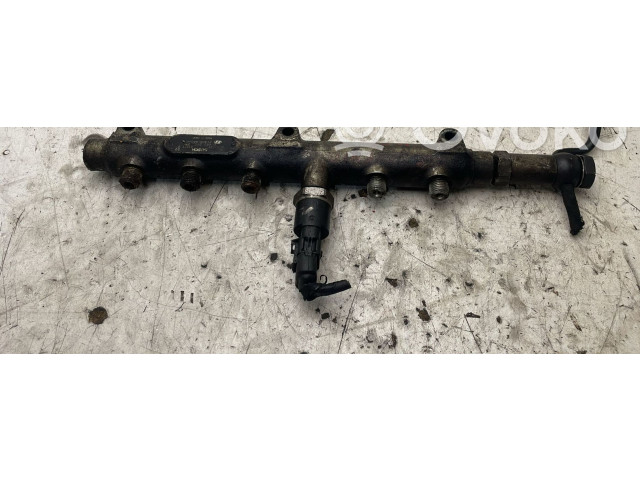 Топливная рампа    KIA Sorento  