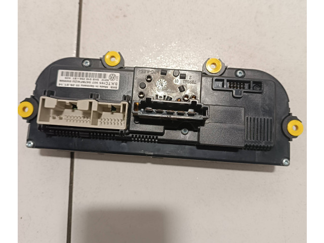 Блок управления климат-контролем 7E5907047, 5HB010259   Volkswagen Transporter  Caravelle T5