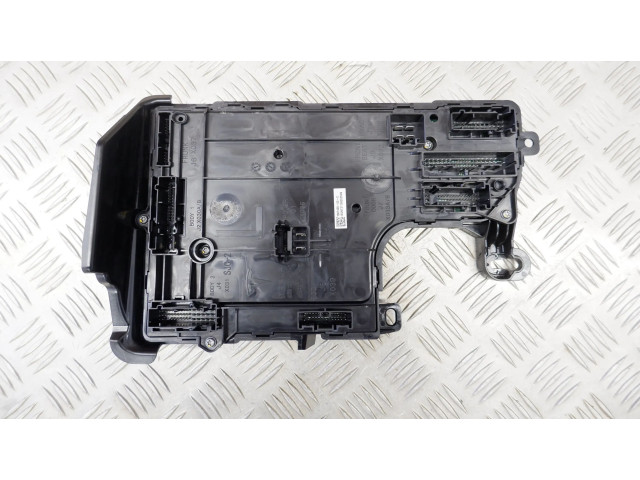 Блок комфорта 156745500C, 156745500C Tesla Model 3