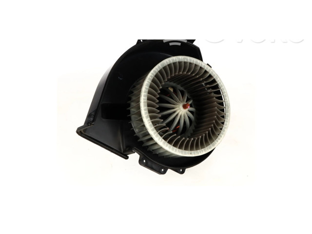 Вентилятор печки    6R1819015   Audi A1