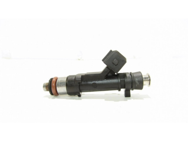 Форсунка 8200227124    Dacia Sandero для бензинового двигателя K7J710 1.4