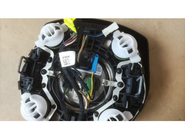 Подушка безопасности водителя 32306871095 BMW M4 G82 G83