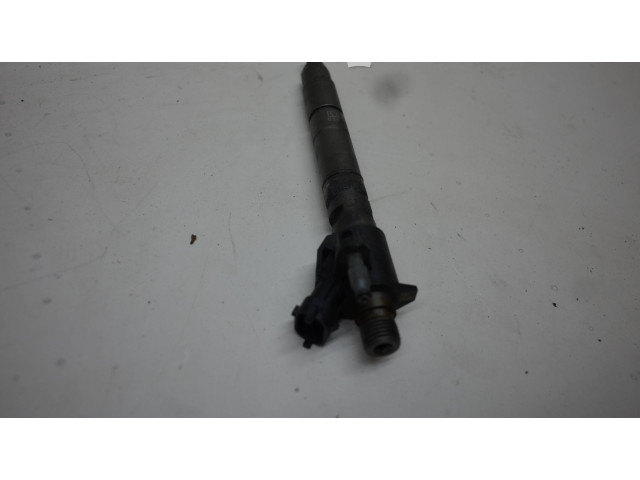 Форсунка 31303238    Volvo S60   