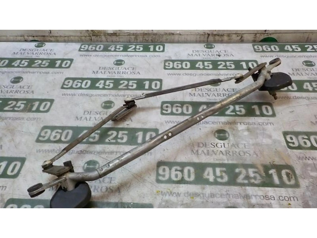 Ножка стеклоочистителей лобового стекла