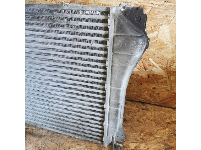 Интеркулер  JD1271003521, 0R040   Toyota Avensis T270 2.2