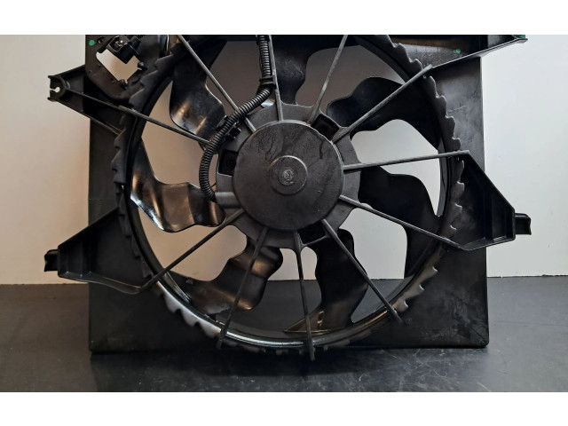 Вентилятор радиатора 253031K120 Hyundai ix20