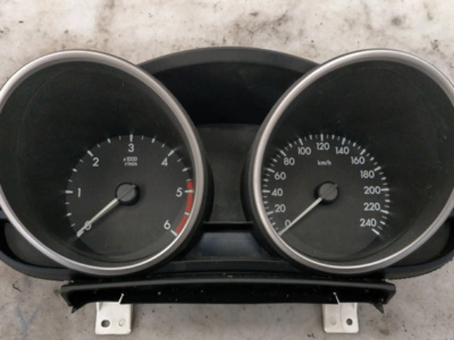 Přístrojová deska Mazda 5 2010 CG2055471A