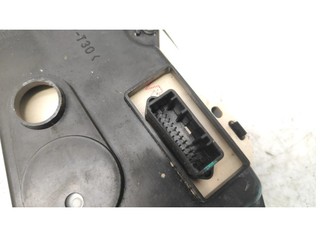 Панель приборов P8200377202, 8200377202 Dacia Logan I