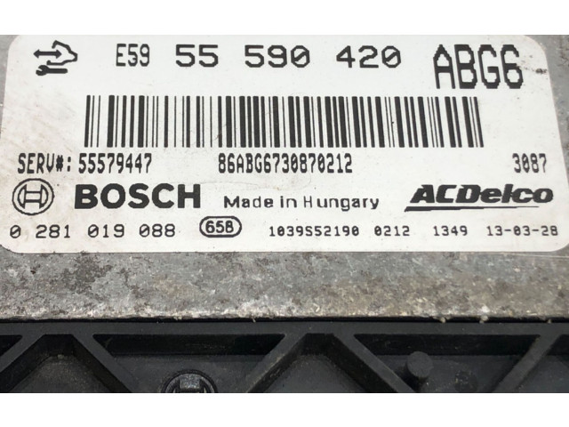 Řídící jednotka 55590420 Opel Zafira C 2013