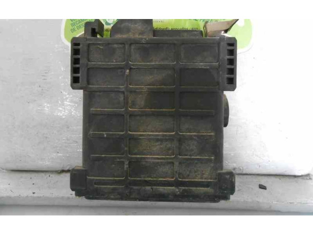 Řídící jednotka 0280800124, 0035454932 Mercedes-Benz E W124 1987