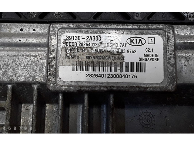 Řídící jednotka 391302a300 KIA Venga 2011